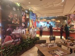 -咖啡苑自助餐厅·中国大饭店