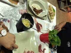 -羊家胡同·龙虾烧烤火锅(龙汇路店)