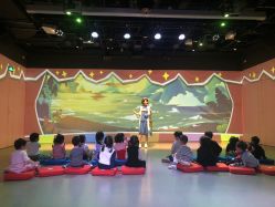 -小鸡哆哆故事屋·儿童乐园(嘉里城店)