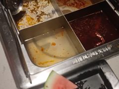 -海底捞火锅(银泰中心店)