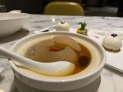 红枣炖雪梨-青雅中餐厅(大连金石滩绿发希尔顿度假酒店)