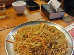 -后街佬·炭火鲜鱼杂(南城店)