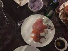 -唐拉雅秀酒店-西锦汇空中BBQ·思创餐厅