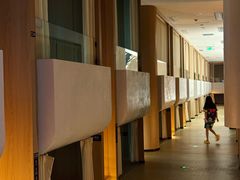 -涨巢·潮玩水疗局