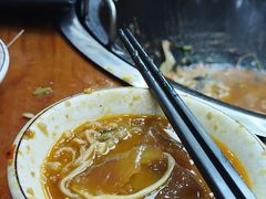 -曹丞相·地锅鸡·地锅鱼(武林店)