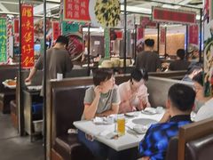 -肥仔文澳门猪骨煲(南京西路店)