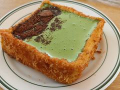 抹茶之光漏奶华-何里玉(北京路店)