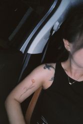 -映刻纹身