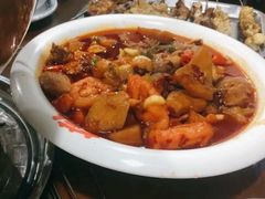 新疆大盘鸡-大萝卜烧烤羊蝎子烤全羊(新城河路店)