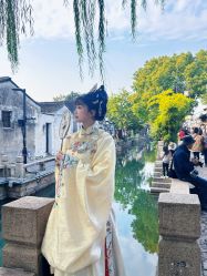 -一揽芳华汉服旗袍体验馆(拙政园店)