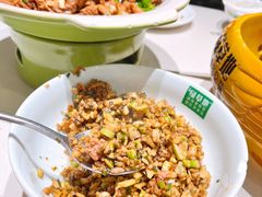 -绿草地·湘菜(7mall店)