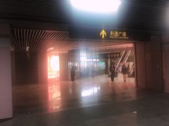-四川北路(地铁站)