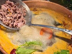 -洱火云南酸菜牛肉火锅(石景山当代商城店)