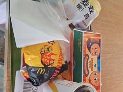 -麦当劳(展览路店)