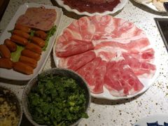 -二荆条·蜀鲜汇城市森林火锅