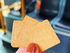 -阿三休闲食品(宝塔路店)