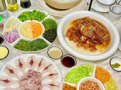 -盛记顺德高佬猪杂粥