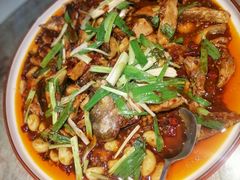 -巴特餐饮6加1音乐餐吧·新疆菜