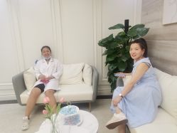-凡碧诗毛孔清洁收细