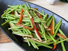 芦蒿香干牛肉丝-上海老站(徐家汇店)
