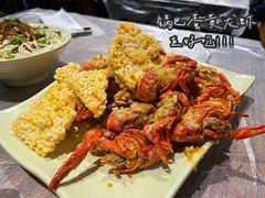 锅巴蛋黄龙虾-巴厘龙虾·榜首油焖大虾(音乐学院·沿江酒馆店)