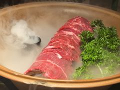 -三出山火锅(南京万象天地店)