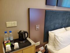 -如家精选酒店(上海思南路淮海中路地铁站店)