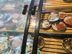-尚品海鲜肥牛自助火锅(湖明店)
