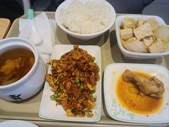 -老乡鸡(东方广场店)