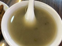 -三镇卤货二公司(汉街店)