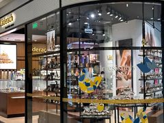 -Laderach 莱德拉(上海环贸iapm店)