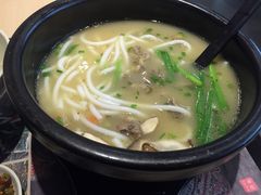 -蒙自源过桥米线(红谷滩万达店)