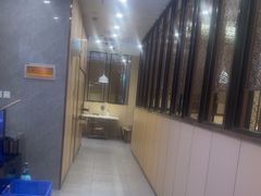 -七欣天香辣蟹火锅(闵行浦江欢乐颂店)
