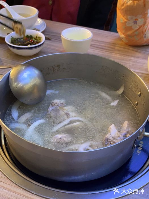 探窝·竹笙椰子鸡(杨箕店)图片