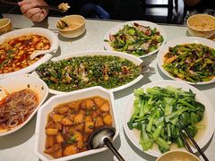 -华光驿站私房菜·黑金冠