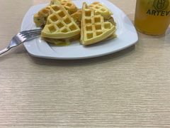 -佰搭果·广式茶餐厅(西华路店)