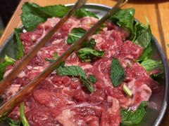 -洱火云南酸菜牛肉火锅(石景山当代商城店)