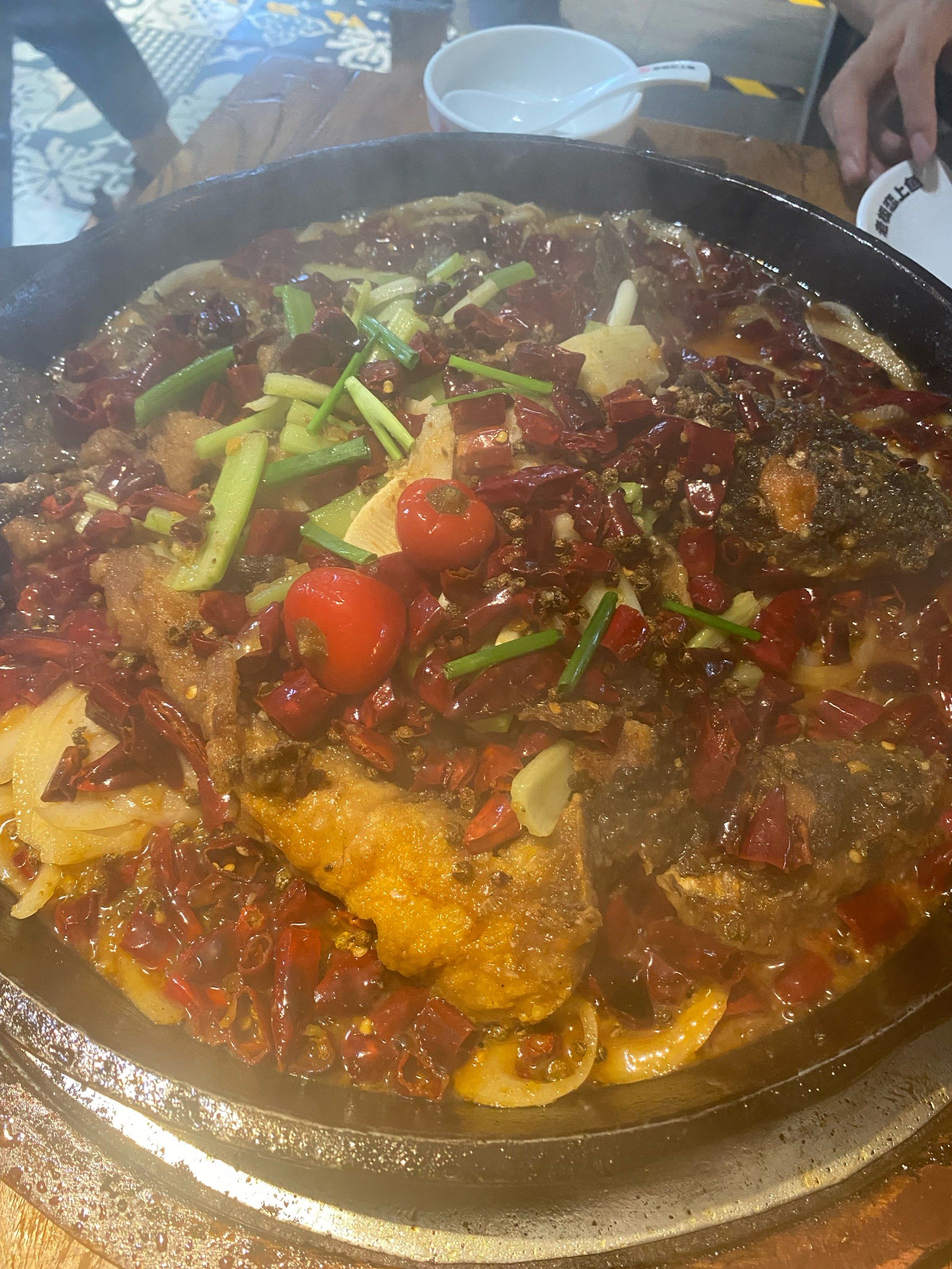 创作者赏金计划 #天天领红包 
好爱吃老板恋上鱼呀,一大盘端上来色