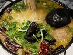 -肥汁米蘭香港米线(长宁来福士店)