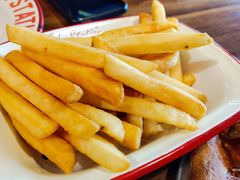 -Tubestation站点比萨(新世界大望路店)