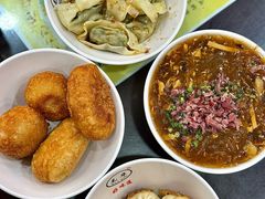 玉兰饼-毛华美食(清扬路店)