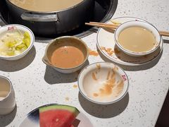 -三人行骨头王火锅(长寿店)