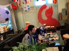 大堂-何师烧烤·香辣蟹·川菜·30年老品牌(太古里旗舰店)