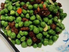 -渝信川菜 · 川味家常菜(财富购物中心店)