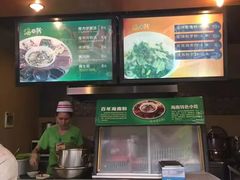 -海口骑楼小吃街