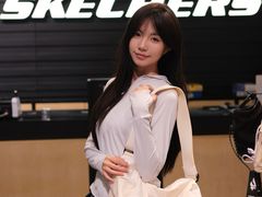-首创奥特莱斯(西安店)
