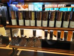 -Laderach 莱德拉(上海环贸iapm店)