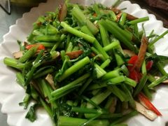 野芹炒香干-九华山友谊土菜馆 小资餐厅