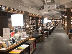-茑屋书店(天目里店)