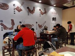 大堂-老桐椿 · 上海大馄饨